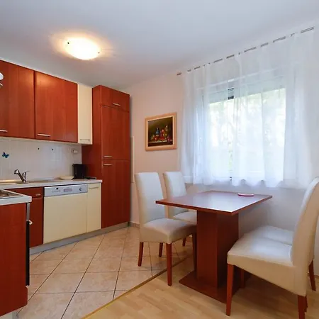 One-bedroom In Pula/istrien 17442 Vintijan